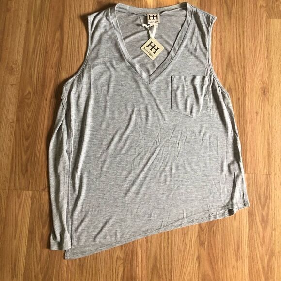 NWT Haute Hippie Light Heather Grey Sleeveless V-Neck Side Slit Modal Shirt - Picture 4 of 10